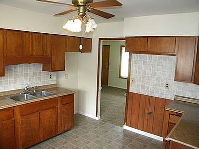 5th image of 4230 Palm Ave