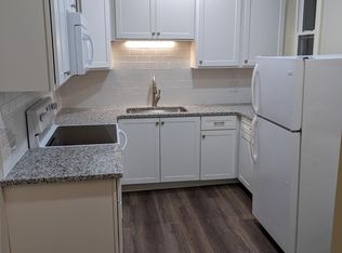 33 E Main St APT B, Dallastown, PA 17313