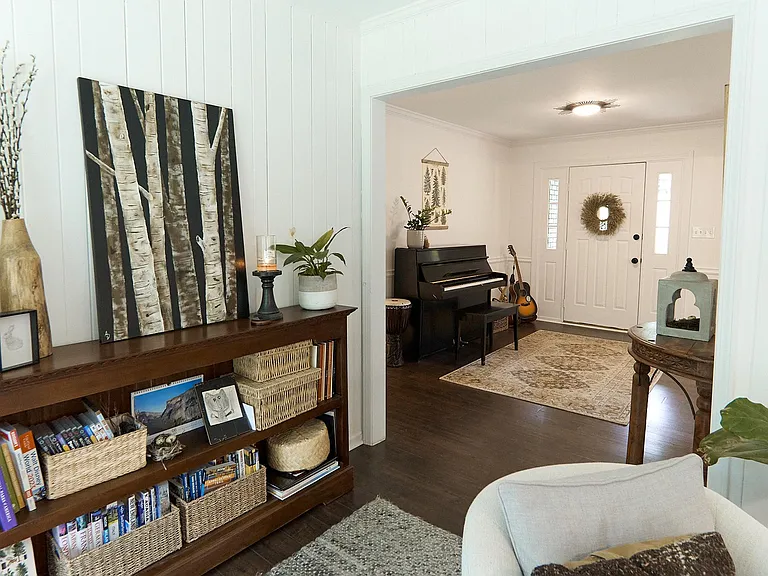 610 Lake Charles Way — Photo 29