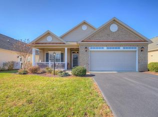 5426 Stayman Dr, Roanoke, VA 24012