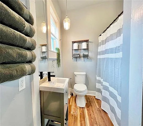 2415 Columbus St #D — Photo 9