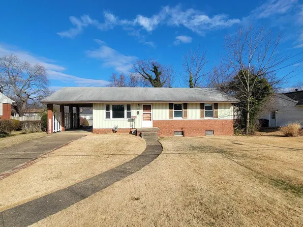 10914 Woodhaven Dr, Fairfax, VA 22030