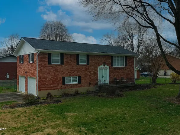 2700 Stephan Rd, Louisville, KY 40214