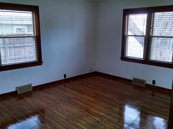 5th image of 1225 Blanchard Ave