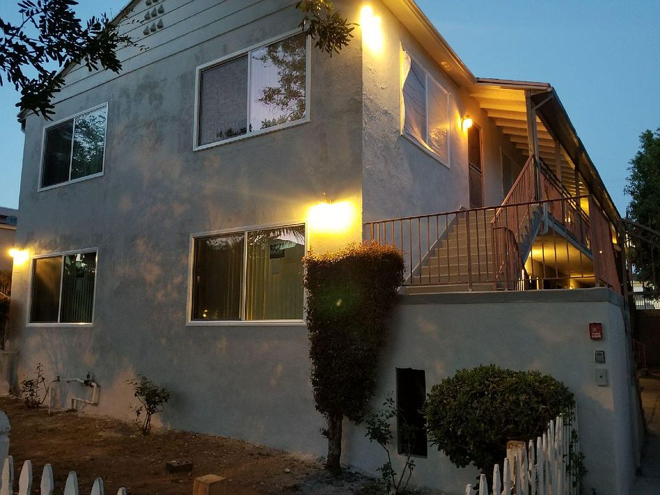1st image of 1226 N Ogden Dr APT 2
