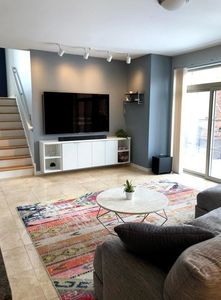 221 1st Ave NE APT 5, Minneapolis, MN, 55413