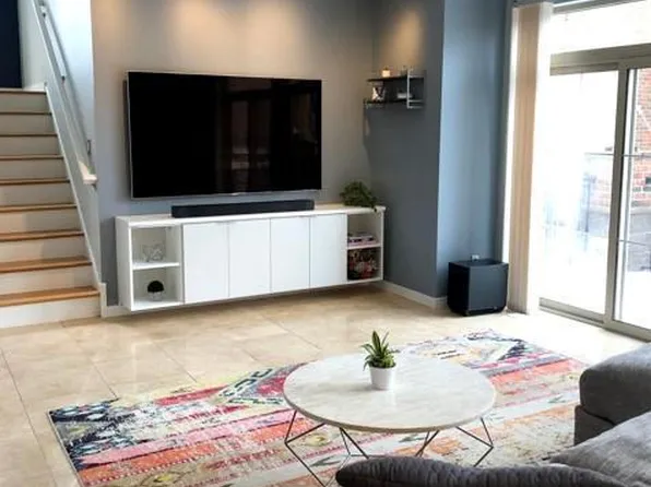 221 1st Ave NE APT 5, Minneapolis, MN 55413