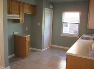 2601 West Rd, Trenton, MI 48183