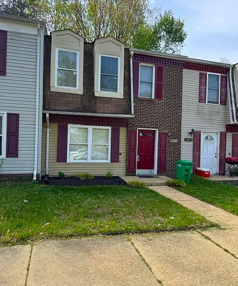 1786 Forest Park Dr — Photo 1