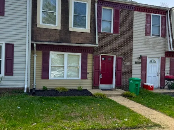 1786 Forest Park Dr, District Heights, MD 20747
