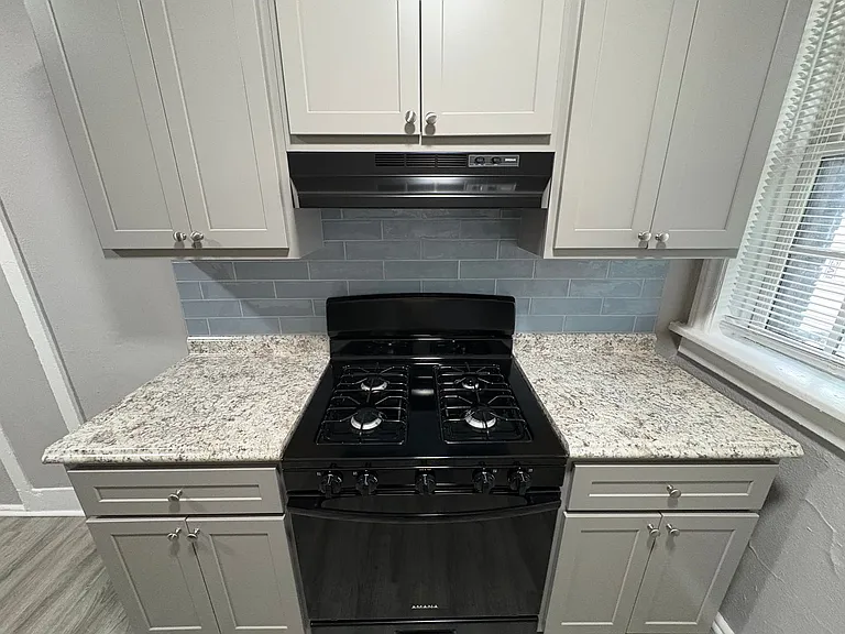 5345 Cabanne Ave — Photo 54