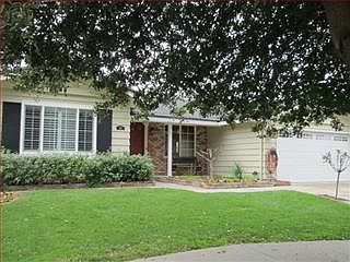 3rd image of 977 Walglen Ct