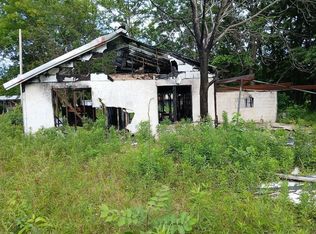415 Shipp Rd, Hooks, TX 75561