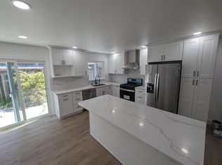 6462 Rochelle Ave, Newark, CA 94560