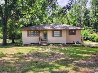 112 Cedar Ln, Bessemer, AL 35023