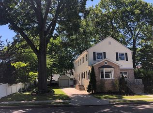 543 Madison Ave, West Hempstead, NY 11552