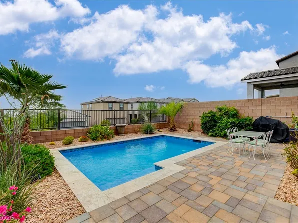 5402 Zacatin Ct, Las Vegas, NV 89166