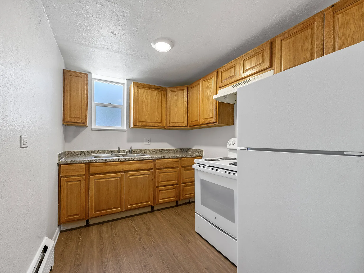 6981 Ash St — Photo 2