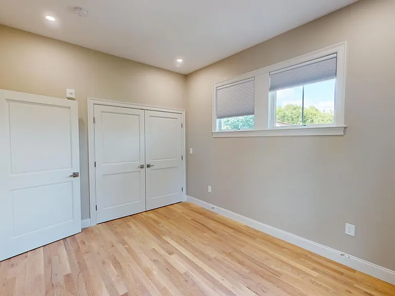 105 Hooker St #2 — Photo 16