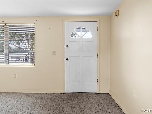 3rd image of 17 S Jackson St