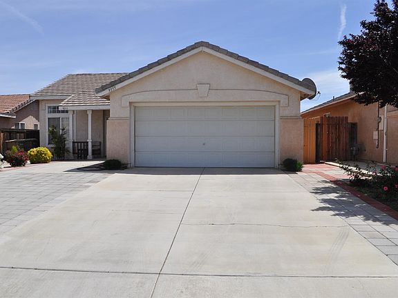 2nd image of 9355 Nolina Dr