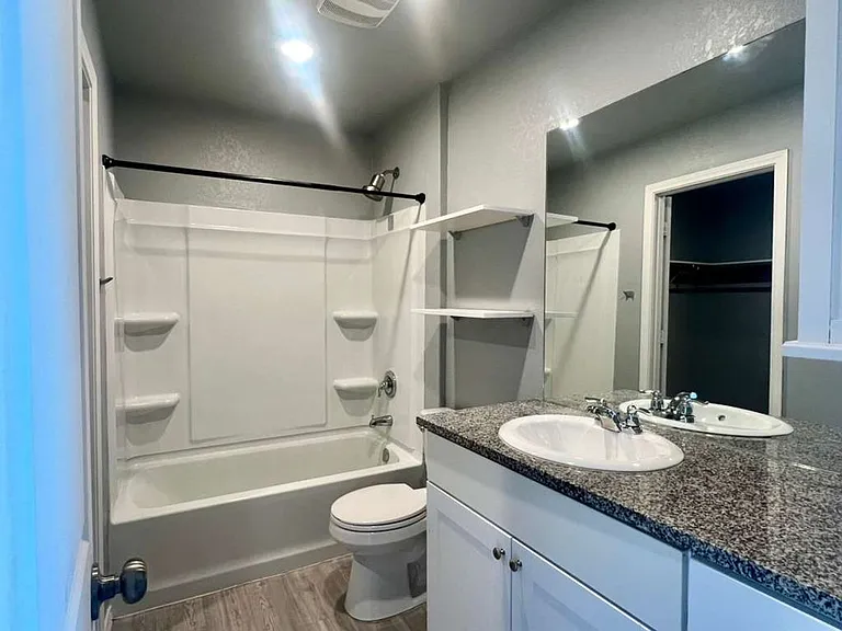 10239 Robbins Crk — Photo 9