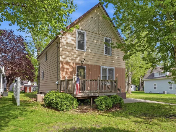280 4th St NE, Glenwood, MN 56334