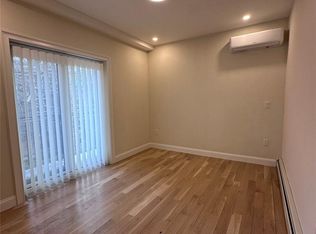 6467 185th St, Fresh Meadows, NY 11365