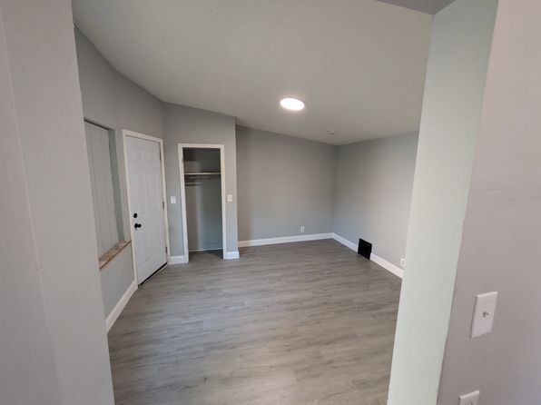1044 Ann Ave #4