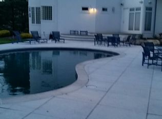 706 Black Hawk Ln, Franklin Lakes, NJ 07417
