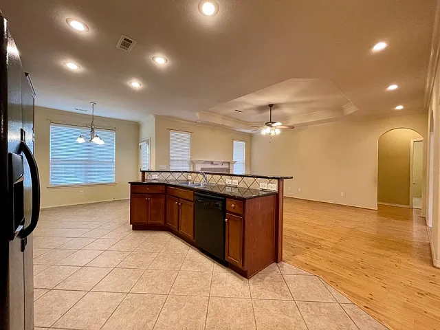 3239 W Drakestone St — Photo 8