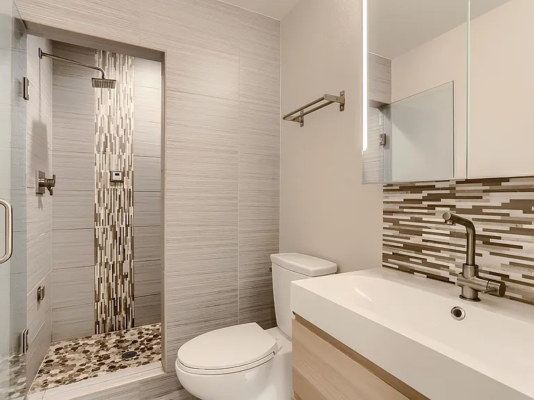 4418 Driftwood Pl — Photo 18