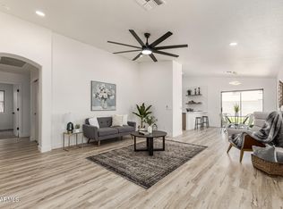 6210 W SOUTHGATE Street, Phoenix, AZ 85043