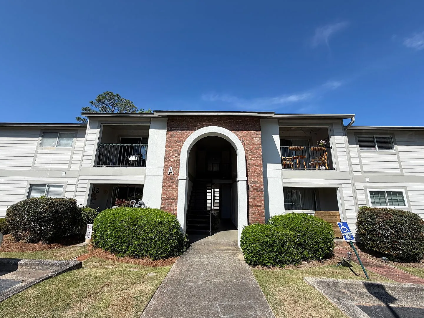 2 bed, 1151 sqft, $1,475 — Photo 1