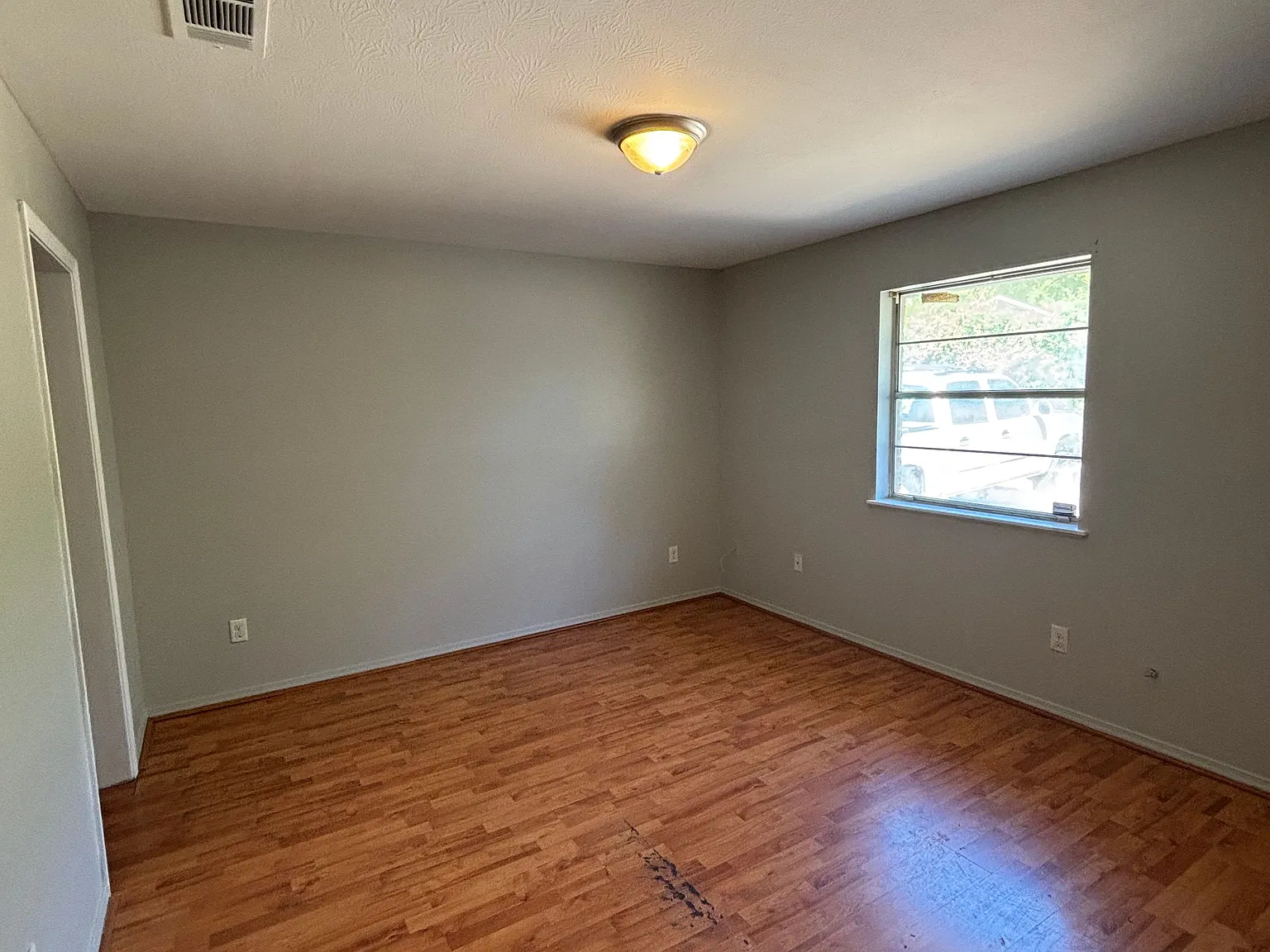 3 bed, 1248 sqft, $1,150 — Photo 4