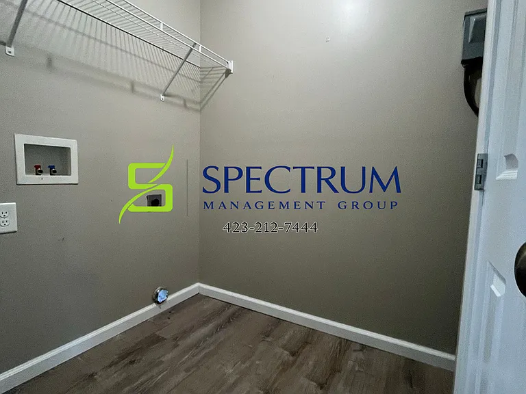 680 Privet Dr — Photo 11