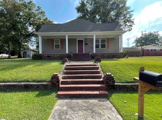 302 E Florida St, Clinton, SC 29325