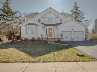 74 Princess Dr, North Brunswick, NJ 08902