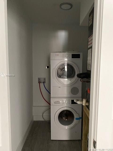 2nd image of 853 SE 4th Ct #3
