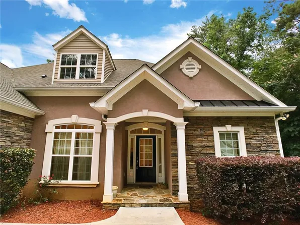 6097 Belle Way Dr, Villa Rica, GA 30180