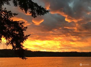 2760 E State Route 302, Belfair, WA