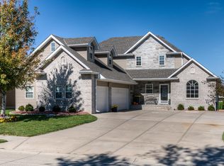 420 Coronado Cres, Carter Lake, IA 51510