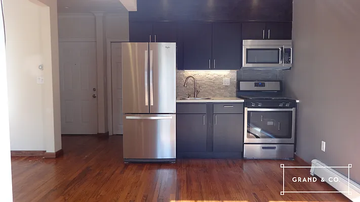 Rented by Grand & Co. | media 3