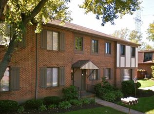 37 Raleigh Ct #151, Palos Heights, IL 60463