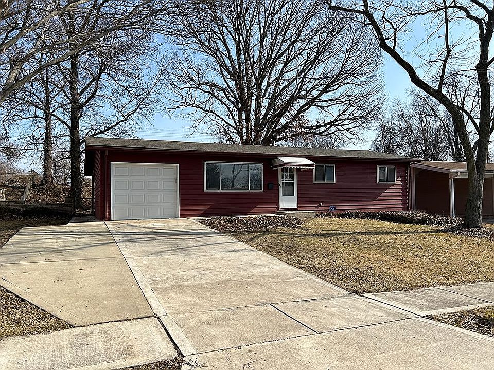 1st image of 1260 Carmona Dr