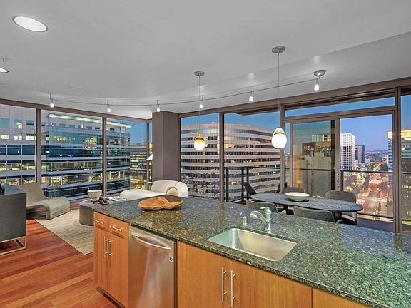 3rd image of 38 N Almaden Blvd Unit 1700