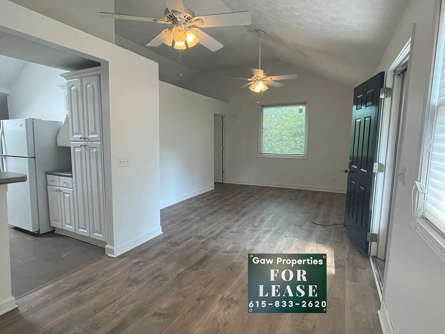 1 bed, 700 sqft, $1,099 — Photo 2