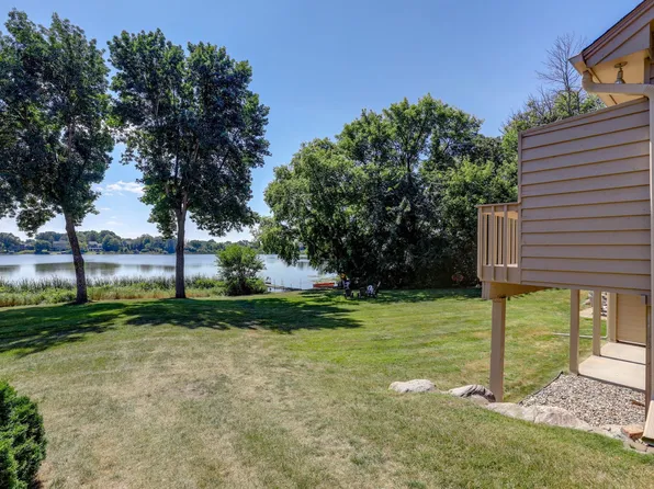 1624 Waterbury, Waconia, MN 55387