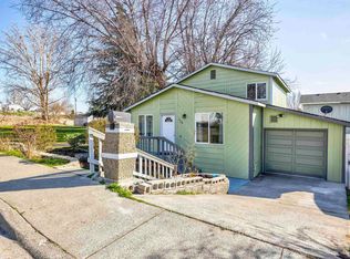 608 E 8th Ave, Kennewick, WA 99336