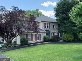 8006 Fairview Ln, Norristown, PA 19403